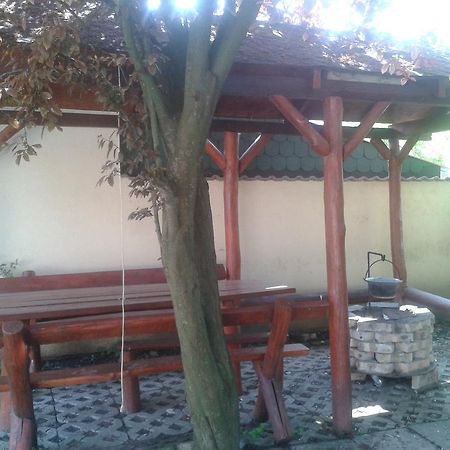 Tulipan Vendeghaz Διαμέρισμα Hajdúszoboszló Εξωτερικό φωτογραφία